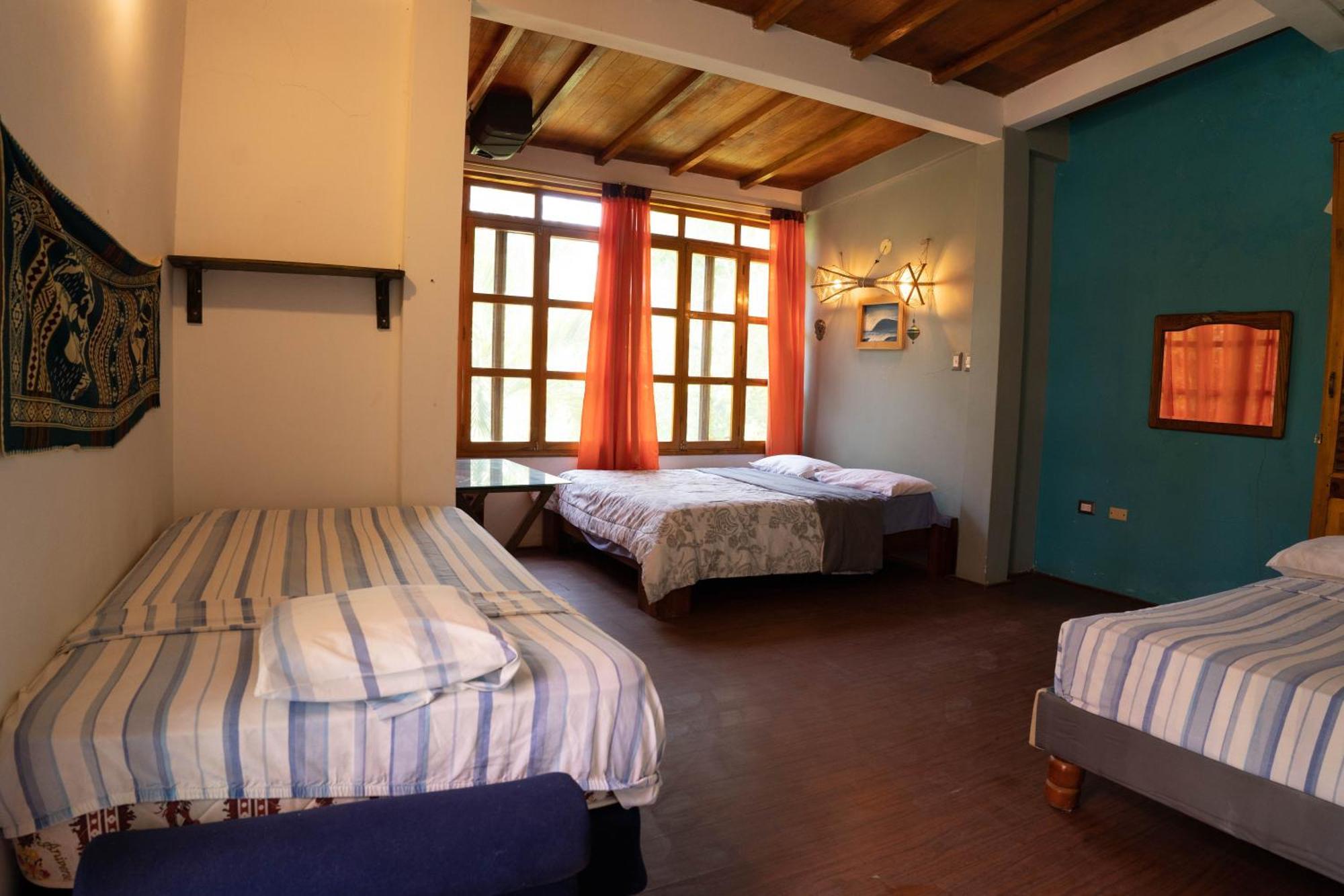 Bed And Breakfast Puerto López Exterior foto