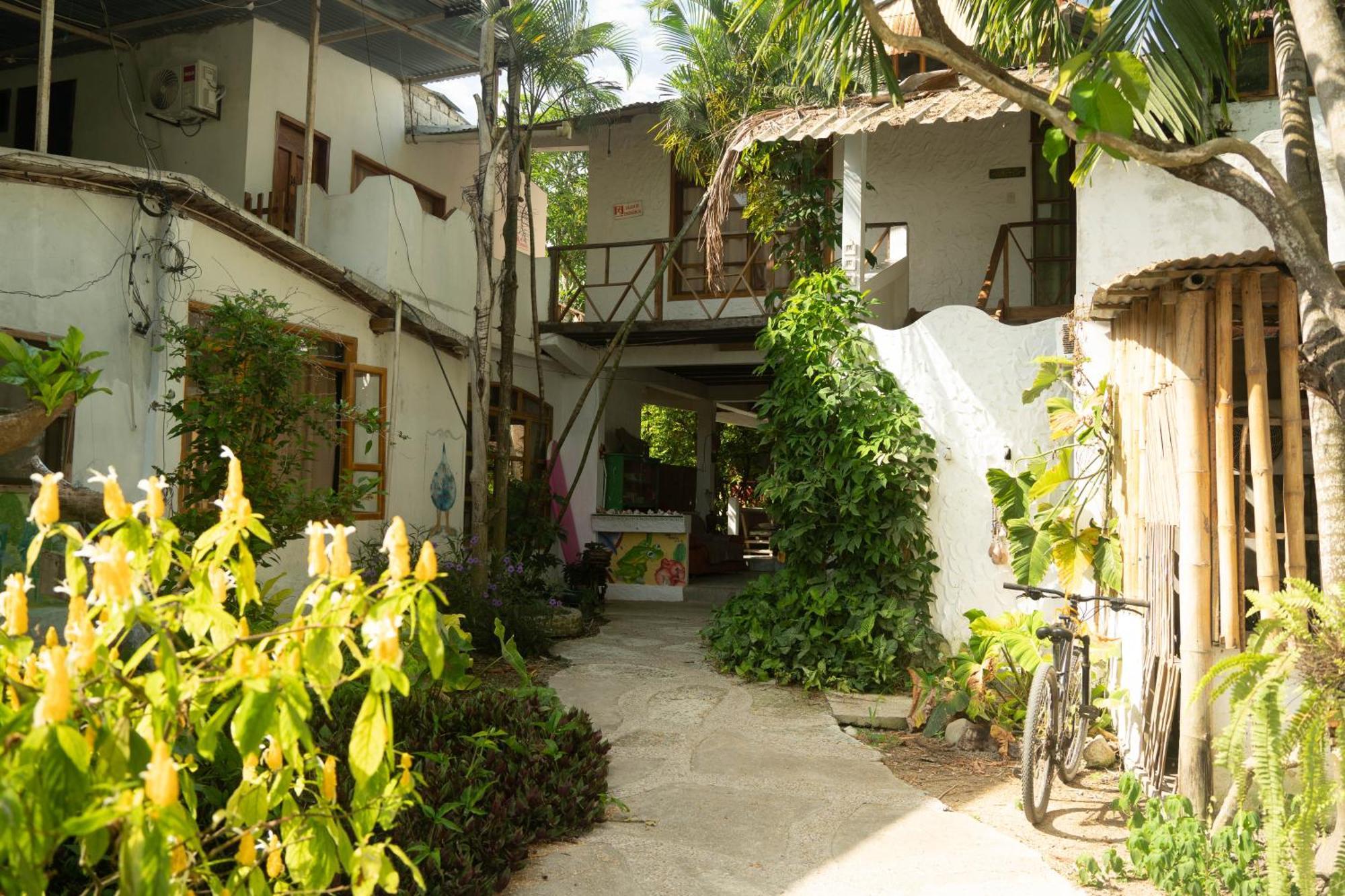 Bed And Breakfast Puerto López Exterior foto